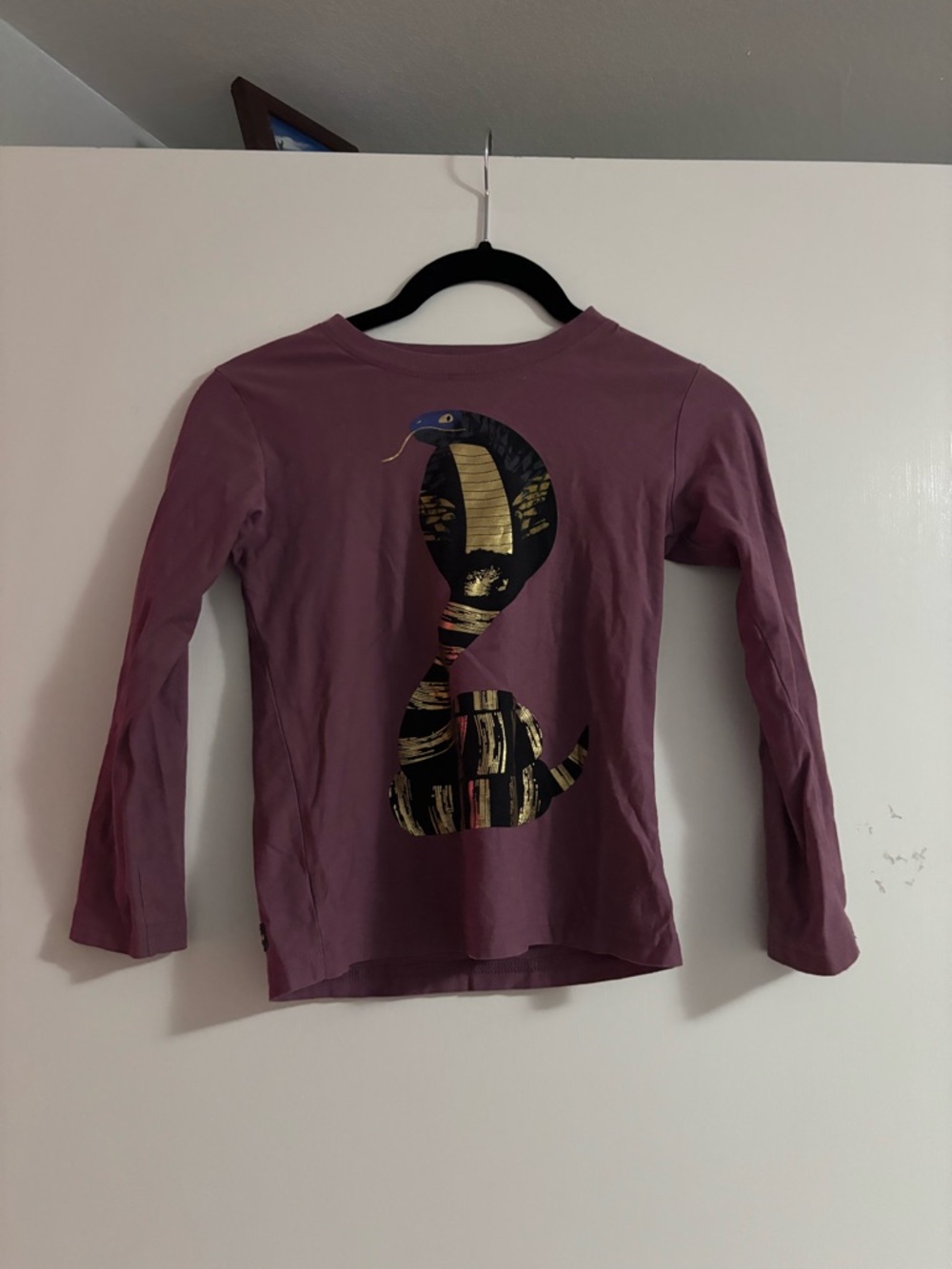 Tea Collection Mauve Long-Sleeve Tee with Metallic Cobra Graphic